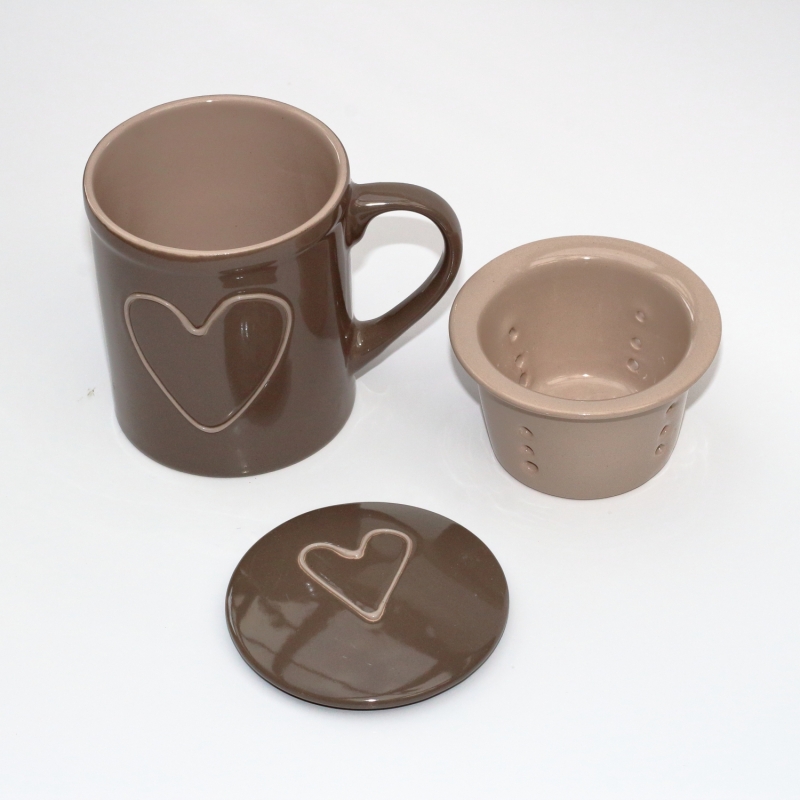 Keramický hrnček s viečkom hnedý 325ml