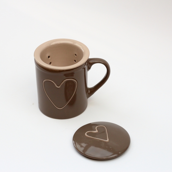 Keramický hrnček s viečkom hnedý 325ml