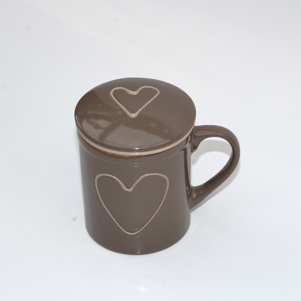 Keramický hrnček s viečkom hnedý 325ml