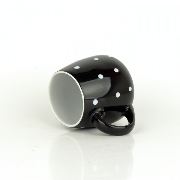 Keramický hrnček väčší čierny s bielymi bodkami