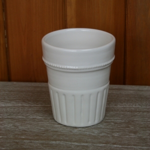 Keramický kalíšok na zubné kefky