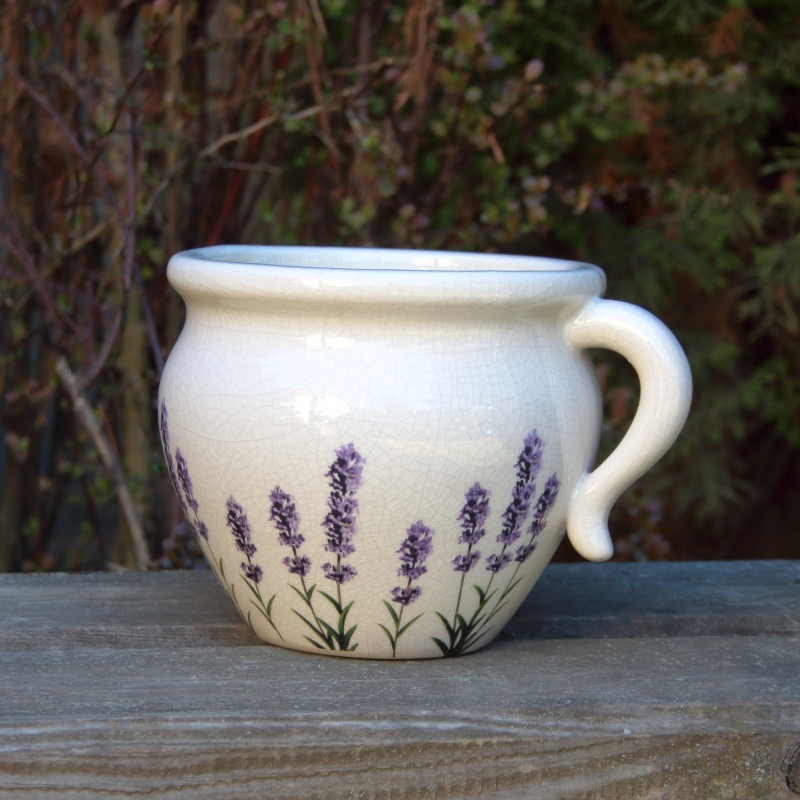 Keramický kvetináč s motívom levandule