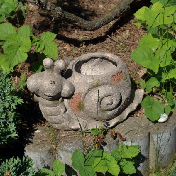 Keramický kvetináč slimák 24×25,5×40 cm