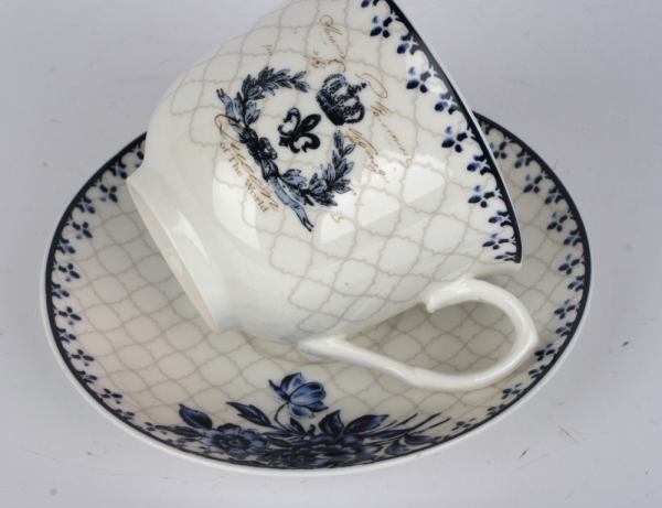 Keramický šálka s tanierikom modré kvety kvietok 9cm