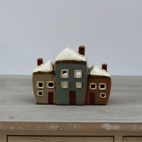 Keramický svietnik tri domčeky 19x8x13,5cm