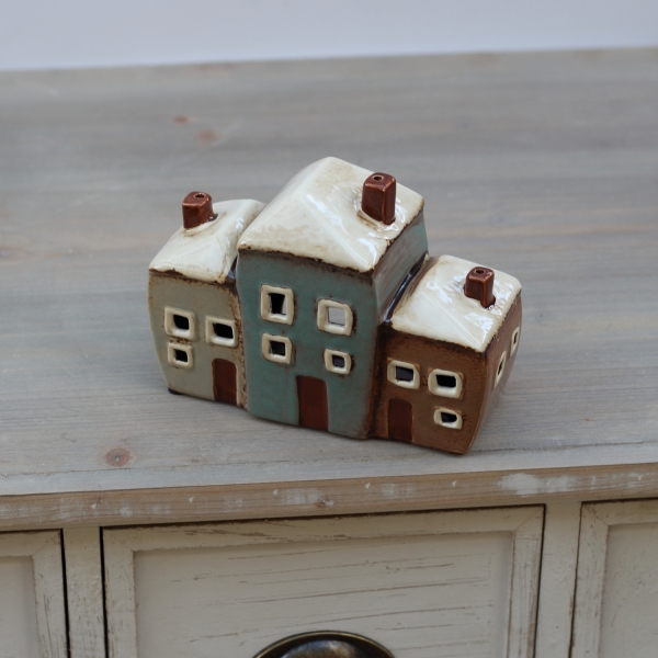 Keramický svietnik tri domčeky 19x8x13,5cm