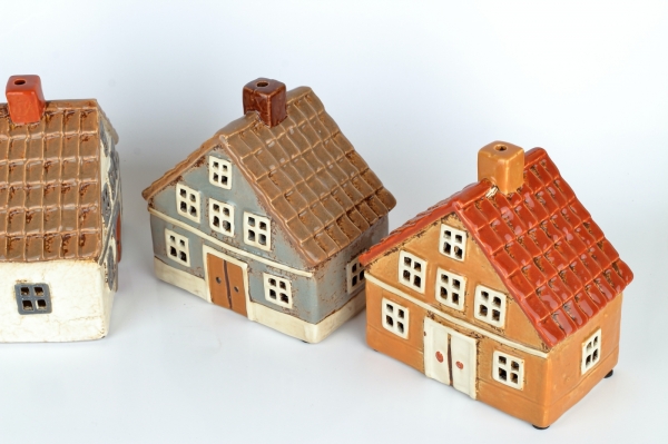 Keramický vianočný domček Všeobecná škola