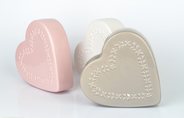 Keramický zvlhčovač vzduchu srdce biely 13x3,2x13cm