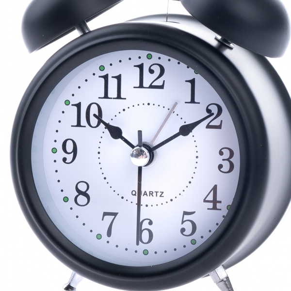 Klasický budík ručičkový