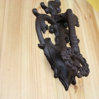 Klopadlo na dvere kľúč 19 cm