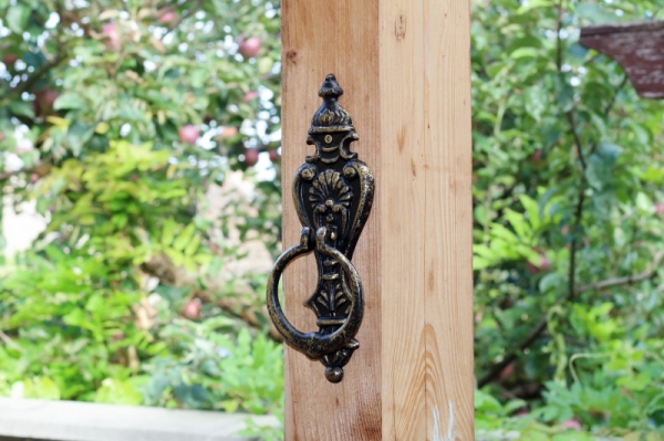 Klopadlo na dvere mosadz 24x9cm