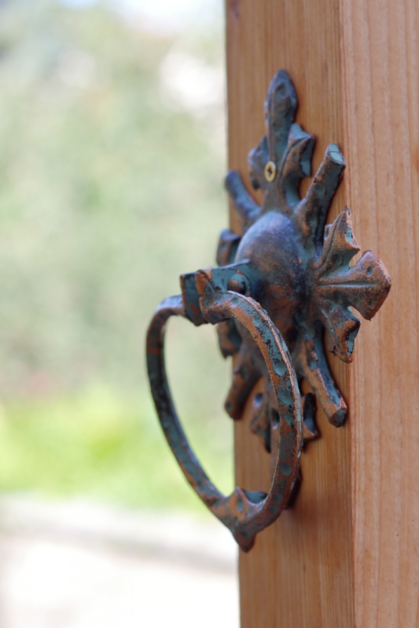 Klopadlo na dvere mosadzné 17cm