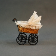 Kočík dekoračný - krémová čipka 16cm