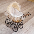 Kočárek pro panenku dekorační 24x13x28cm