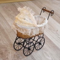 Kočík pre bábiku dekoračný 24x13x28cm