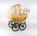 Kočík pre bábiku - retro 