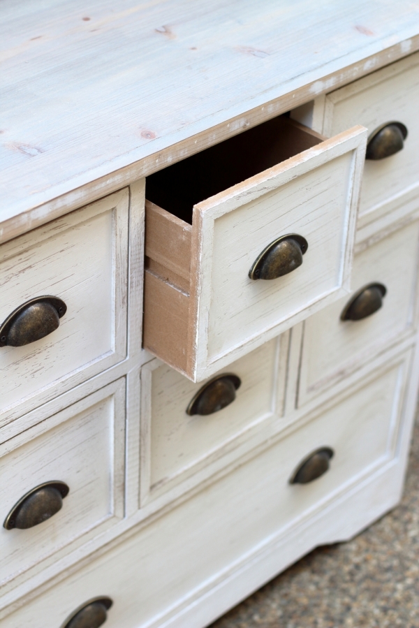 Komoda drevená 80x45x75cm