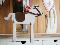 Koník so sedlom biely malý