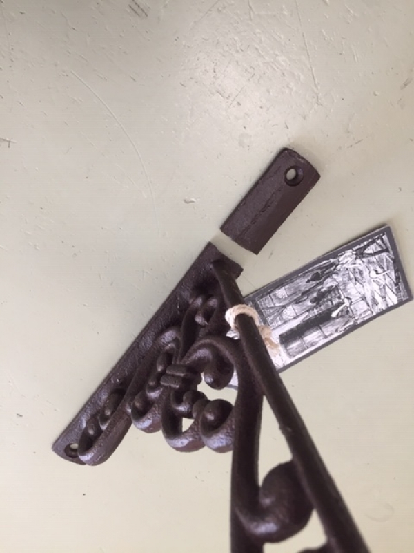 Konzole liatina - vyradená