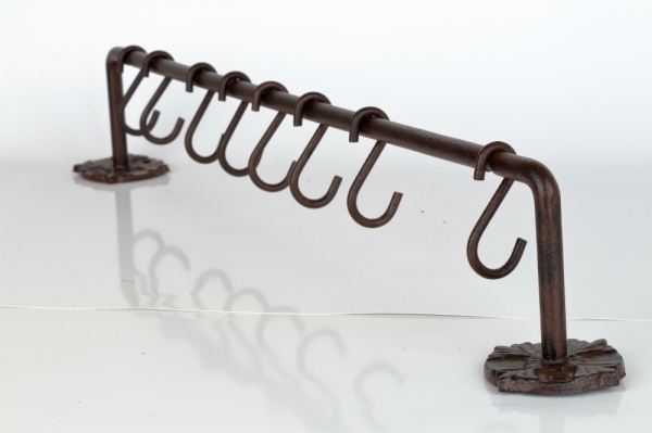 Konzola s 8 háčikmi 57,5x10,0x0,8 cm