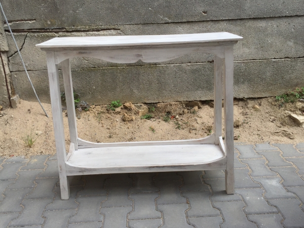 Konzolový stolík biely vintage 80x90x30cm