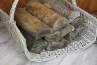 Kôš na drevo z vŕbového prútia 41x34cm