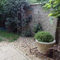 Kovová mreža - zápich na kvety 22x161cm