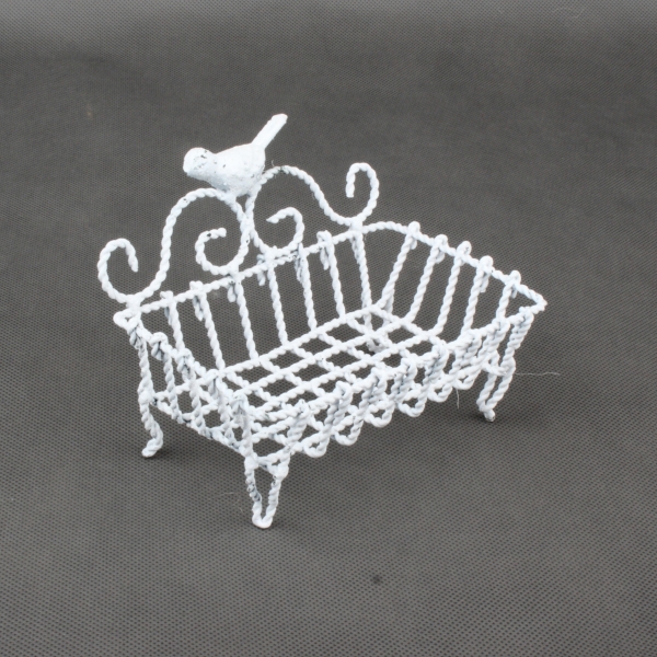 Kovová mydelnička biela s vtáčikom 14x11x10,5cm