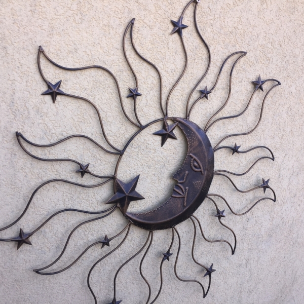 Kovová nástenná dekorácia mesiac 65cm