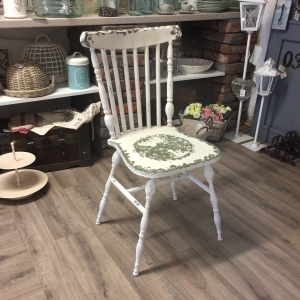 Kovová stolička s patinou 47x51x89cm