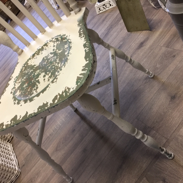 Kovová stolička s patinou 47x51x89cm