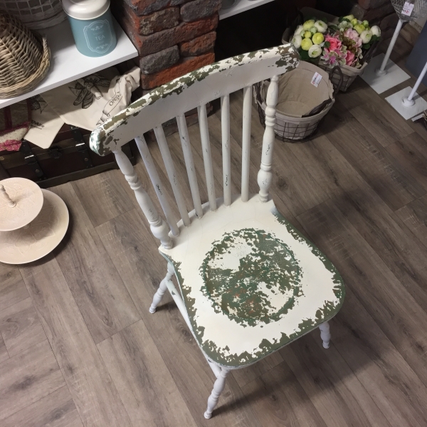 Kovová stolička s patinou 47x51x89cm