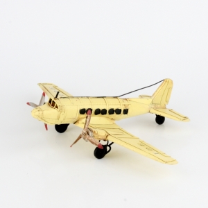 Kovové lietadlo krémové 41cm