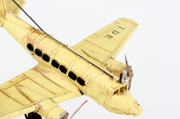 Kovové lietadlo krémové 41cm