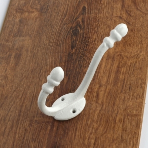 Kovový biely háčik 3x8x12cm