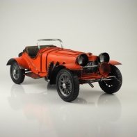 Kovový model auta - červená bugatka 31cm