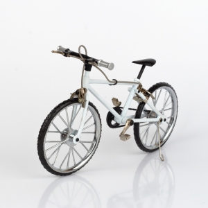 Kovový model šlapacieho kola