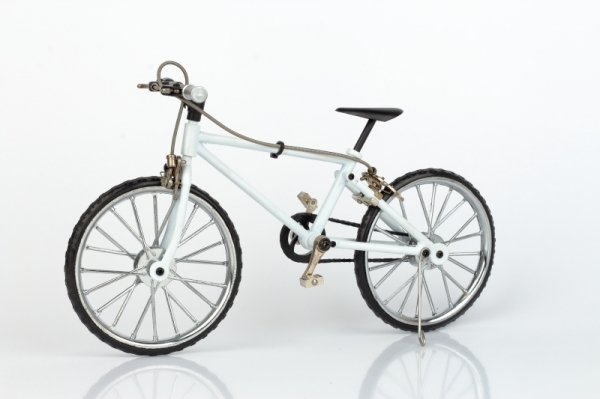 Kovový model šlapacieho kola