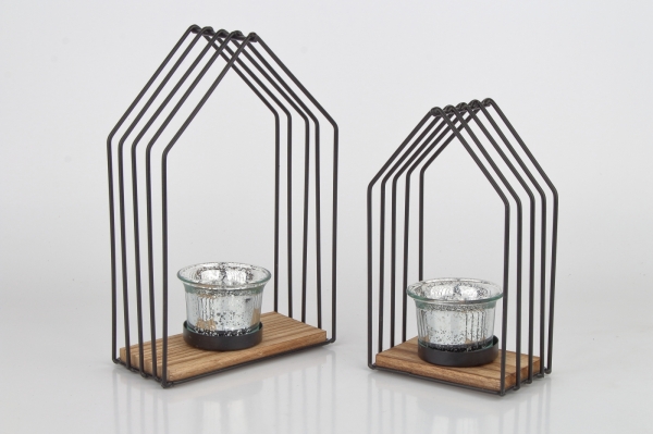 Kovový svietnik domček väčšiu