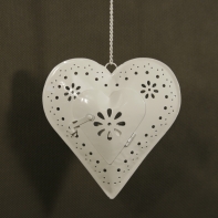 Kovový svietnik srdce