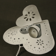 Kovový svietnik srdce