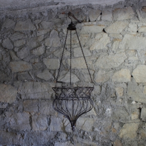 Kovový záves na kvety 29cm