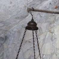 Kovový záves na kvety 36cm