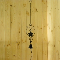 Kovový záves so zvončekom 70cm