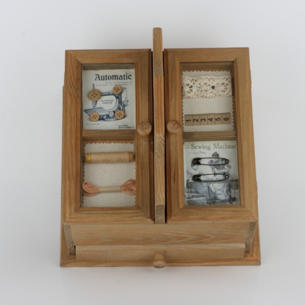 Krabička na šitie 6941 - poškodený