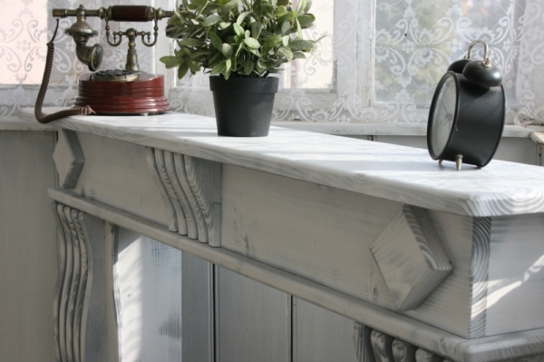 Krbová rímsa so zdobenými nohami 125x25x100cm