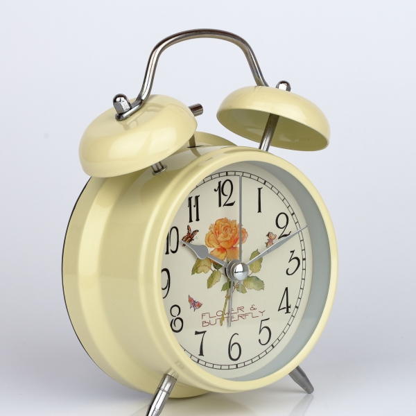Krémové stolové hodiny / budík s ruží 12x15cm