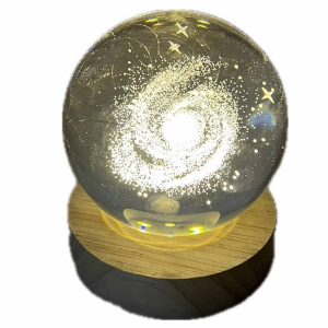 Krištáľová guľa - lampa s hmlovinou