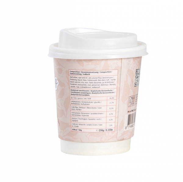 Kŕmenie vonkajšieho vtáctva cappuccino