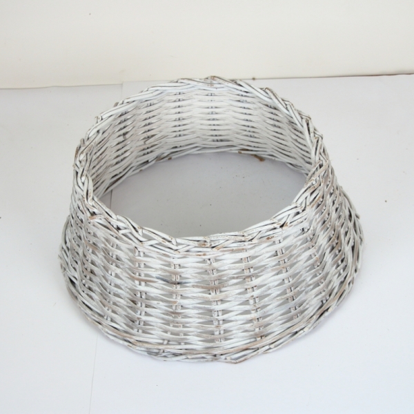 Kryt na vianočný stromček šedý